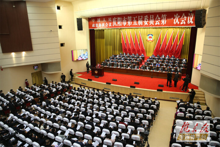 【市兩會視頻海報】五年來，政協(xié)工作提質(zhì)增效，為慶陽高質(zhì)量發(fā)展作出了積極貢獻(xiàn)