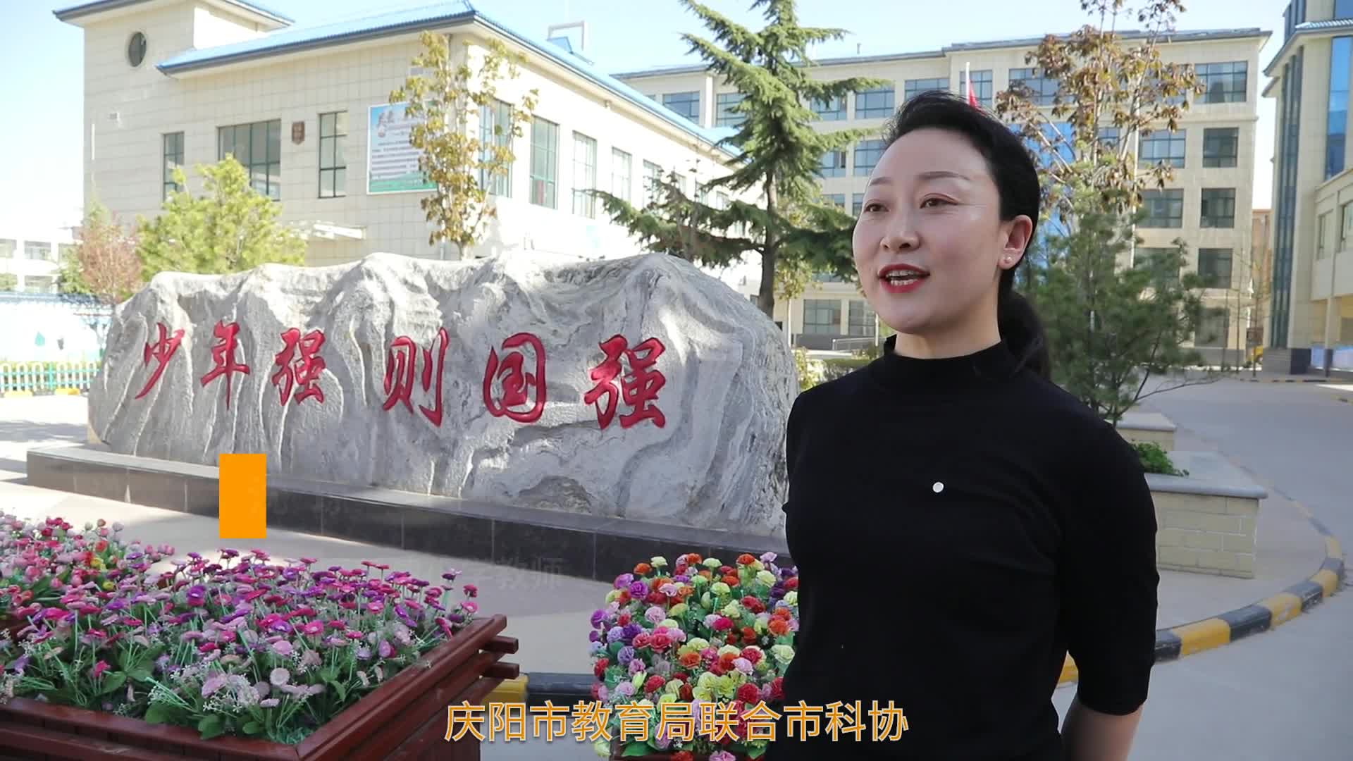 【第一眼】贊！科普知識(shí)進(jìn)校園，讓學(xué)生“零距離”感受科技魅力……