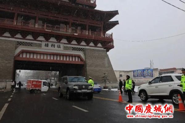 慶城公安交警全面開展面包車專項(xiàng)整治行動