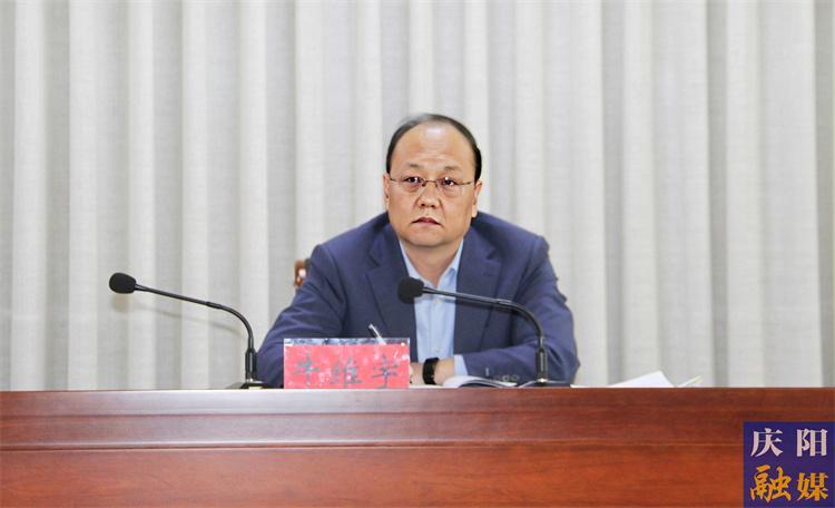 引大引強(qiáng)引頭部 為數(shù)字經(jīng)濟(jì)賦智賦能 ——訪慶陽市住建局黨組書記、局長牛維宇